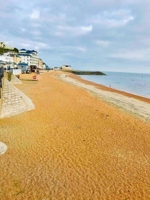 Rookley Villa, 3 Bedroom Family Apartment, Ventnor Exterior foto